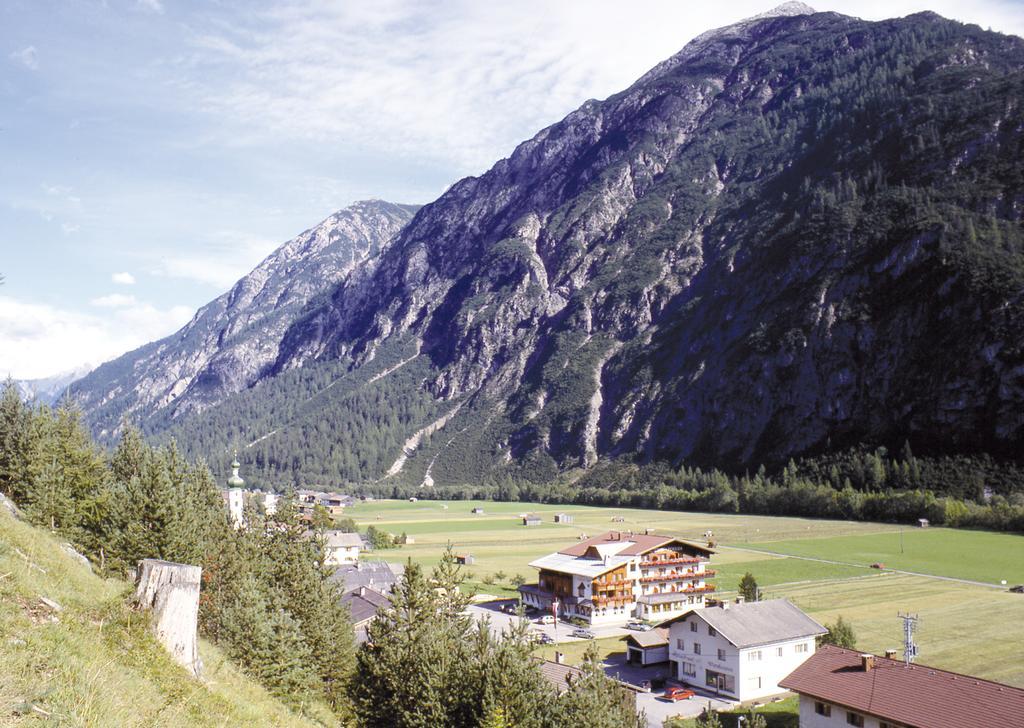 Gasthof Schwarzer Adler Steeg Buitenkant foto